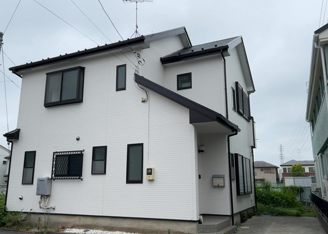 【構造・工法・仕様】 | 「構造」は建物を支える骨組みで、「工法」は構造を組み立てる方法をいい、構造や工法によって建物のデザインや強度、断熱性などに違いがあります。