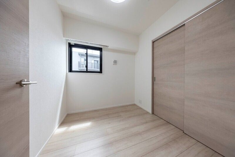 S-RESIDENCE入谷alesiaの洋室