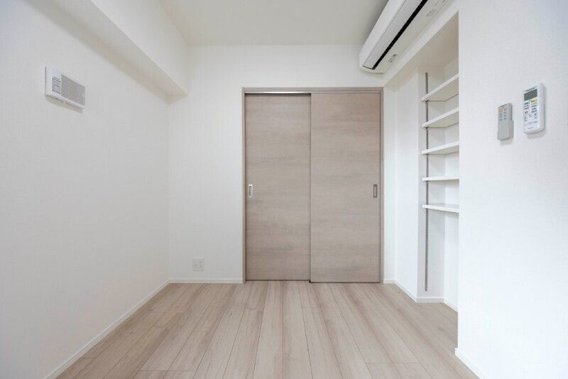 S-RESIDENCE入谷alesiaの洋室