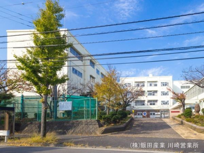  | 横浜市立さわの里小学校まで190m
