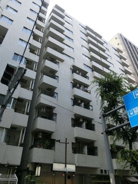 ニュー池袋ハイツの外観