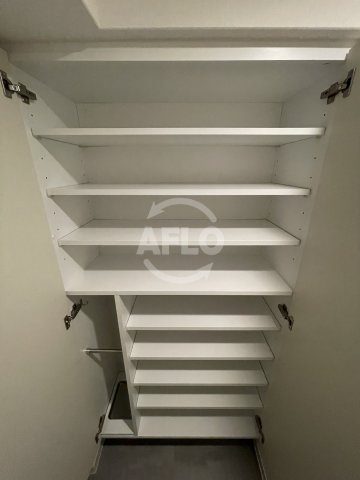 アーバネックス西本町　明治小学校区の収納|アーバネックス西本町　下駄箱