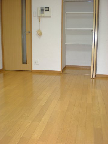 スカイコート日本橋壱番館の居間・リビング