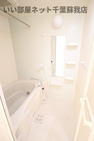 エトワールＡの浴室|日々の疲れを癒すお風呂付です