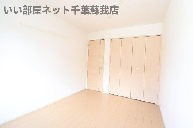 エトワールＡの寝室|落ち着いた色調の寝室です