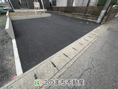 【駐車場】 | CRADLE GARDEN真岡市荒町　第13　1号棟 | 横並びに2台駐車可能♪