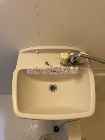 野中ハイツの洗面所|スペースが確保できる洗面所です