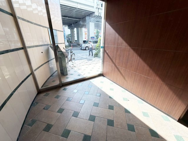 URBAN FLATS江坂のロビー