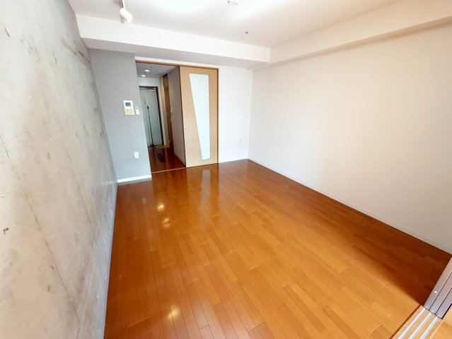 URBAN FLATS江坂の居間・リビング