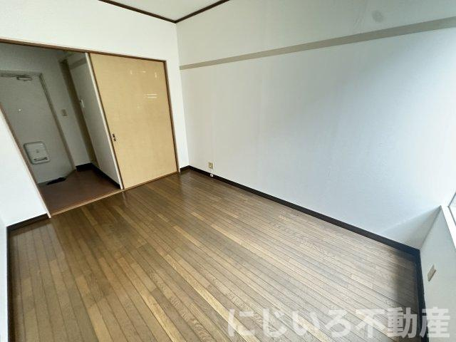 ワンルーム11の寝室