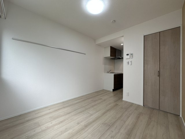 川崎市多摩区生田５丁目のアパートの寝室