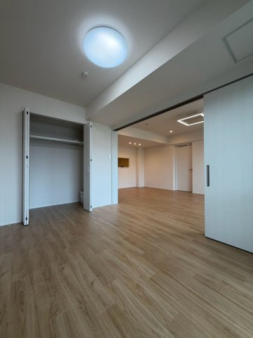 ロピア発寒中央ステーションの洋室