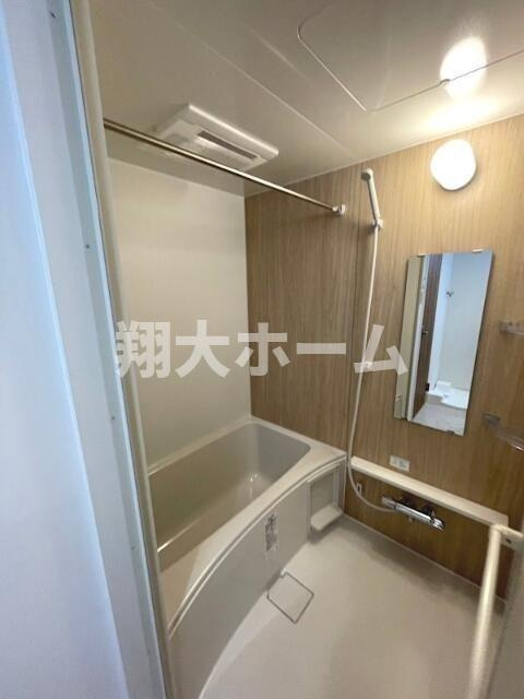 Ｌｉｂｅｒｔｅ町屋の浴室
