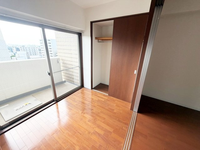 URBAN FLATS江坂の洋室