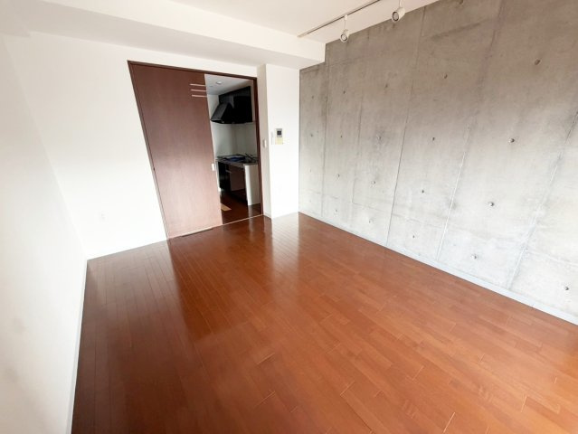 URBAN FLATS江坂の居間・リビング