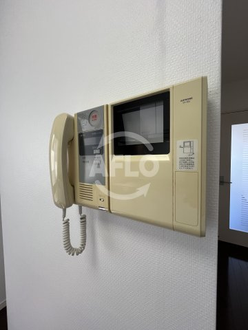 プルメリア新大阪のセキュリティ|インターホン