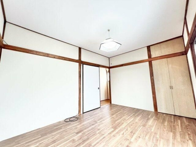 【寝室】 | 栗山戸建