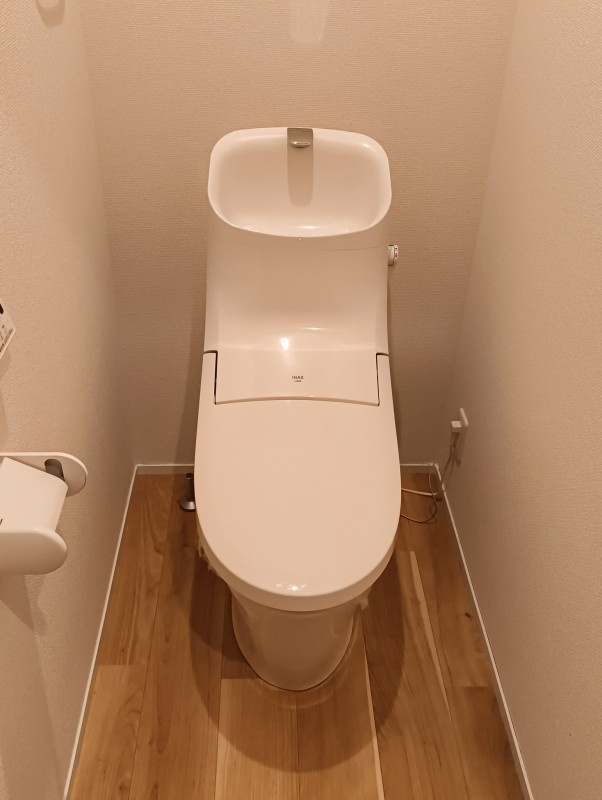 メゾンアイⅢのトイレ|清潔感のあるトイレです