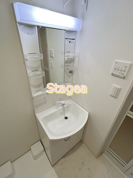 KEIAI RESIDENCE 西大宮Ⅱの洗面所|同仕様