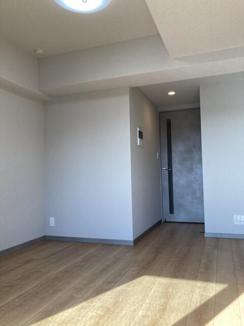 ＲＥＬＵＸＩＡ　ＧＲＡＮＤＥ　横濱吉野町の居間・リビング