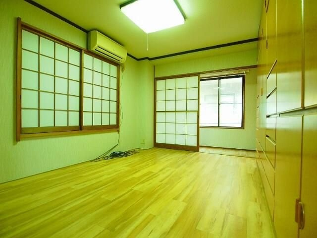 K＆Tビルの寝室