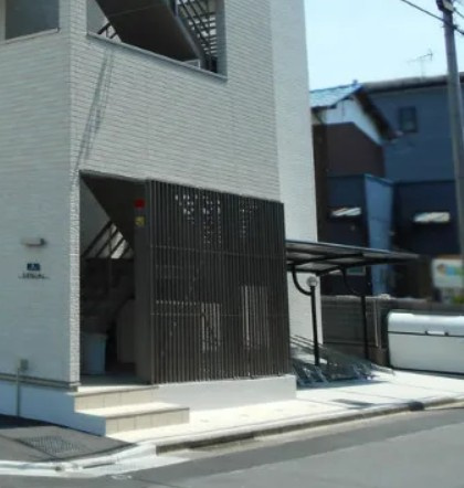 【エントランス】 | クレイノエグランティ