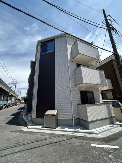 エテルノ亀有の外観