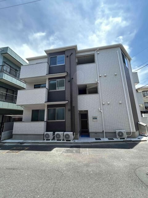 エテルノ亀有の外観