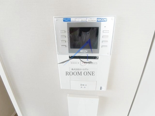 ザ・パークハウス三軒茶屋タワーのセキュリティ|モニター付インターホンです。