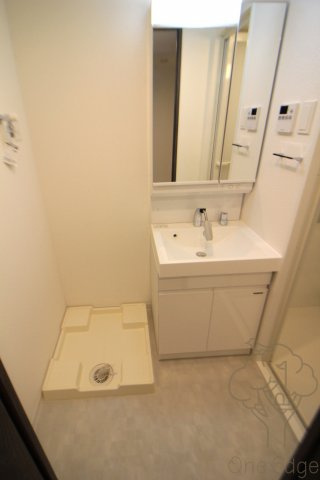 S-RESIDENCE大阪同心の洗面所