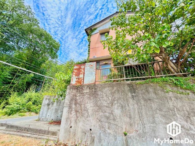 守山区中志段味字吉田洞の外観