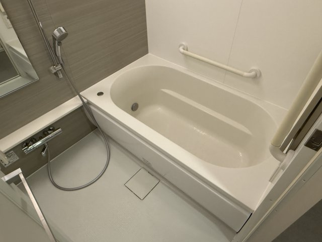 アトラス中野中央の浴室|同建物別室参考写真