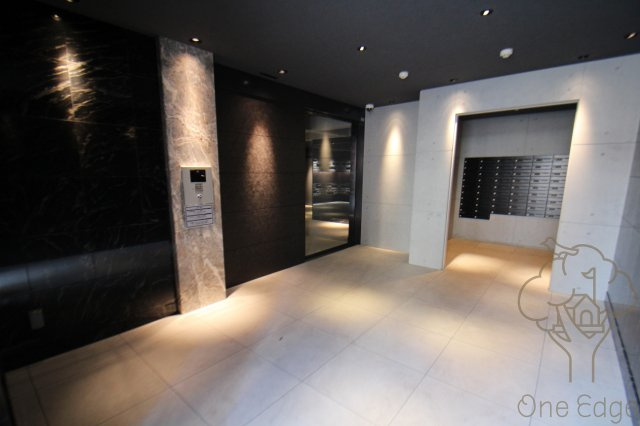 S-RESIDENCE天満Gracisのロビー