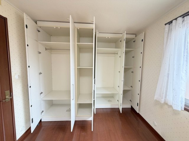 三郷市戸ケ崎2丁目　中古戸建の収納|可動間仕切り収納で部屋のレイアウト変更もラクラク！たっぷり収納できます