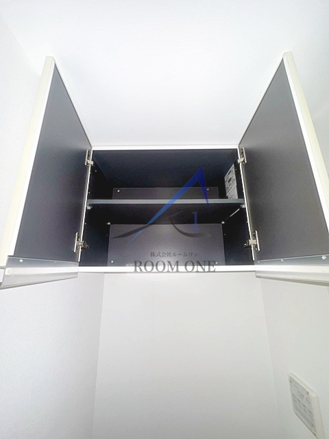 Mahalo Terrace 雷門