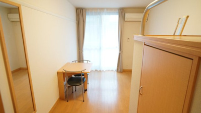 【その他】 | レオパレス生野Ⅲ | カーテン、エアコン等、入居してすぐ必要なものがそろってます♪