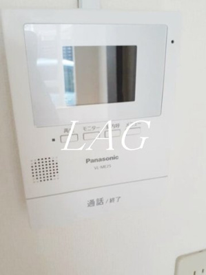 【セキュリティ】 | メゾネット西大井 | モニター付きインターフォンです。