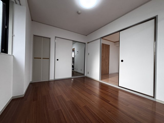 世田谷区喜多見６丁目の賃貸マンションの寝室