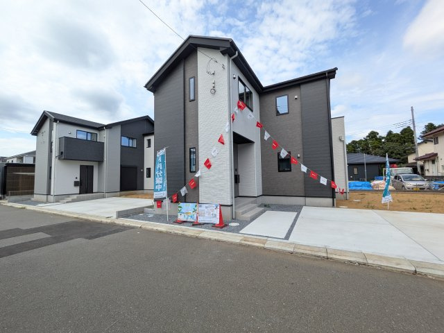 つくば市南中妻　4期　新築戸建て　2号棟の外観