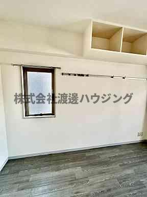 E-GATEの内装