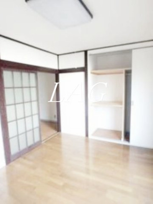 【居間・リビング】 | 山一天王寺ステーツ | 洋室のお部屋です。