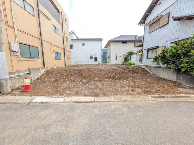 取手市戸頭　21期　売地の前面道路含む現地写真
