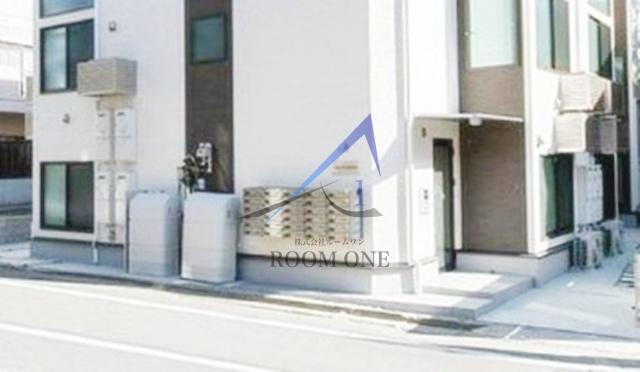 Shanti Casa 四谷若葉のエントランス|エントランスです。