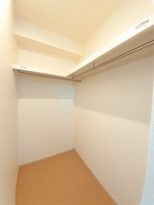 【収納】 | ミルト住吉Ⅲ | こまごまとしたものを収納できそうですね