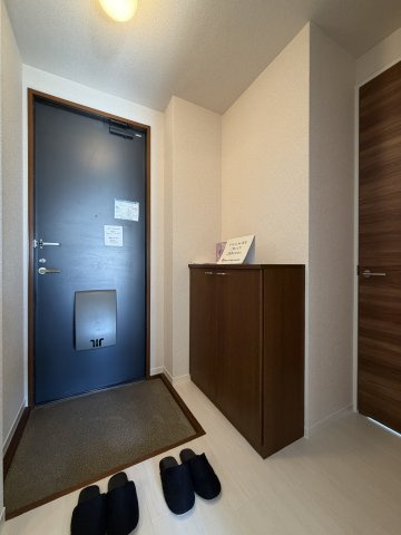 ロジュマンKの玄関