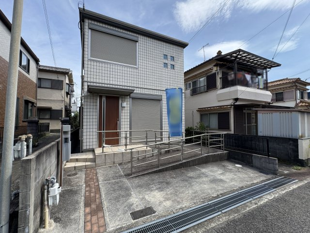 明石市魚住町西岡戸建の外観