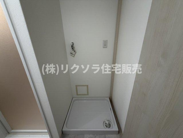 アクシス門真のランドリースペース|ドラム式も設置可能
■物件内覧・資金計画相談・住宅ローン相談、リフォーム相談、お問合せ受付中■
※当日・翌日のご内覧、ご相談はお電話でのお問合せがスムーズです！
