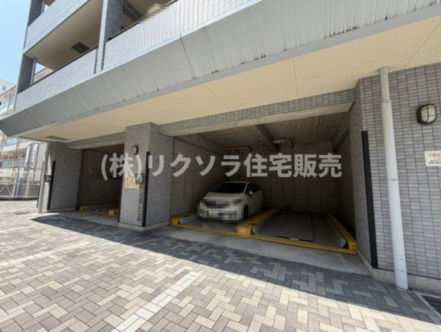 アクシス門真の駐車場|■物件内覧・資金計画相談・住宅ローン相談、リフォーム相談、お問合せ受付中■
※当日・翌日のご内覧、ご相談はお電話でのお問合せがスムーズです！