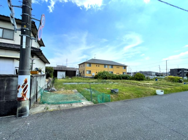 福山市山手町　土地の前面道路含む現地写真