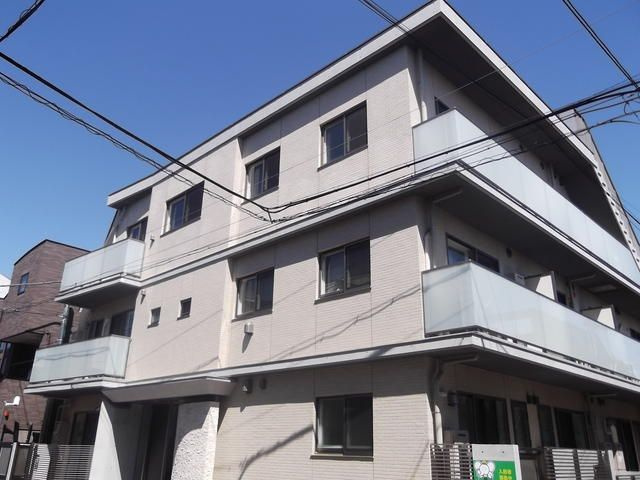 ATLAS　COURTの外観
